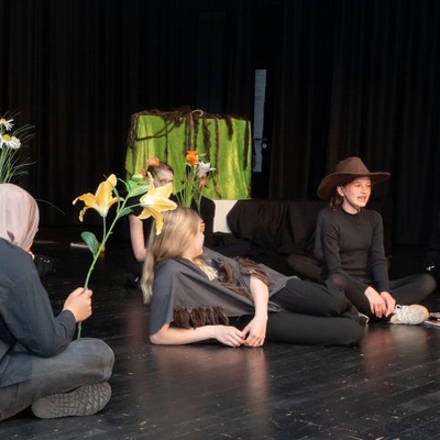 Theater Die Werkstatt der Schmetterlinge - 13-06-2025 ROT-16-kl.jpg