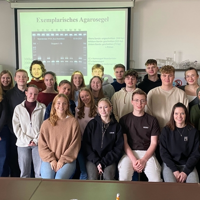 Besuch im Sch&uuml;lerlabor