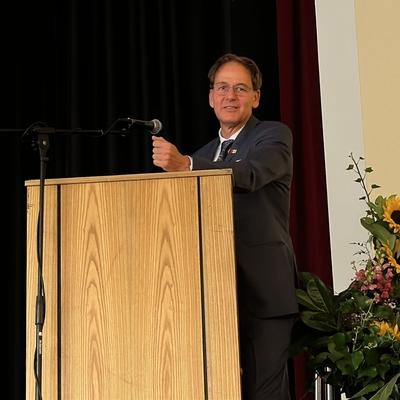 Mit Professor Dr. med. Carsten Rickers erlebten die G&auml;ste  einen ganz besonderen Festredner.